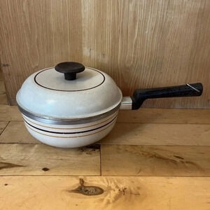 Vintage Regal Ware Cast Iron Aluminum 2 Quart Stock Pot Pot 11” Brown Stripes